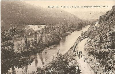 Le chateau début XXeme avec ses avants-corps